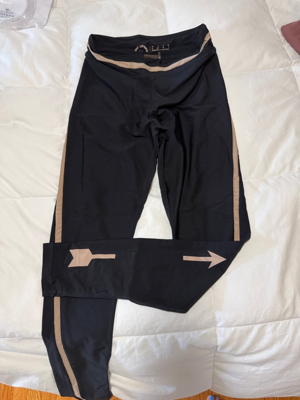 Carbon38 Black Leggings with Beige Stripe
